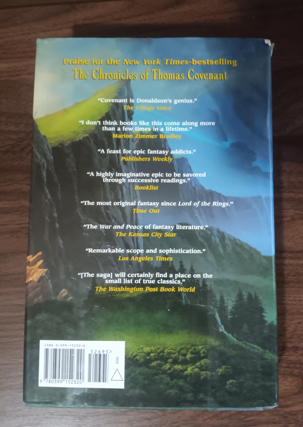 Stephen R Donaldson Runes of the Earth 1st Edition 1st Printing HC DJ 2004