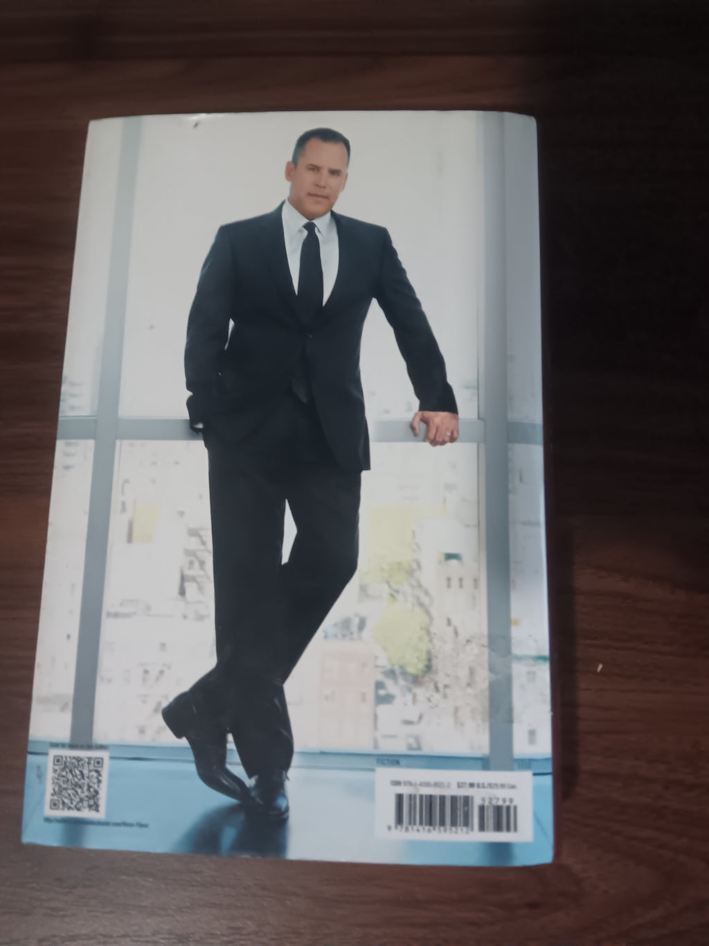 Vince Flynn The Last Man 1st Edition 1st Printing Hardcover DJ 2012