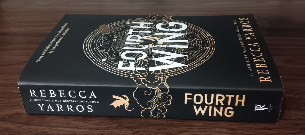 Fourth Wing by Rebecca Yarros — Trade Paperback