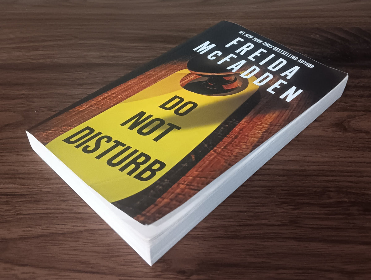 Do Not Disturb by Freida McFadden — Paperback